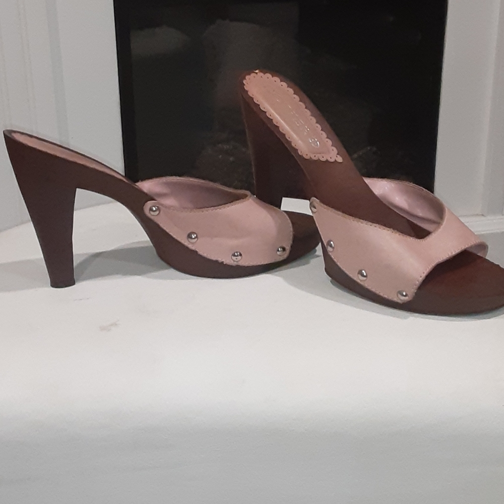 Botter Sandals - image 1